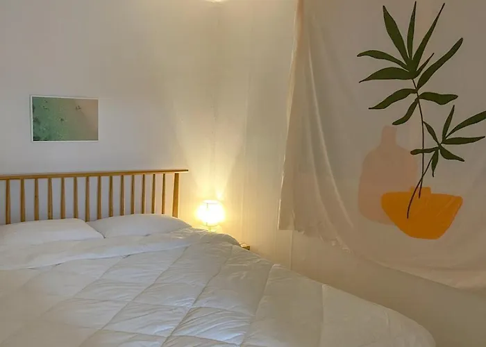 Anke House #3 Minutes To Ewha Station #line 2 #two Seoul