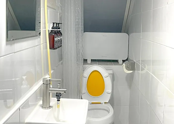 Anke House #3 Minutes To Ewha Station #line 2 #two * Seoul
